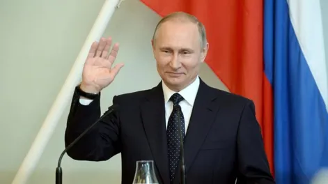 Putin propone perdonar casi 1.000 millones de dólares en impuestos atrasados