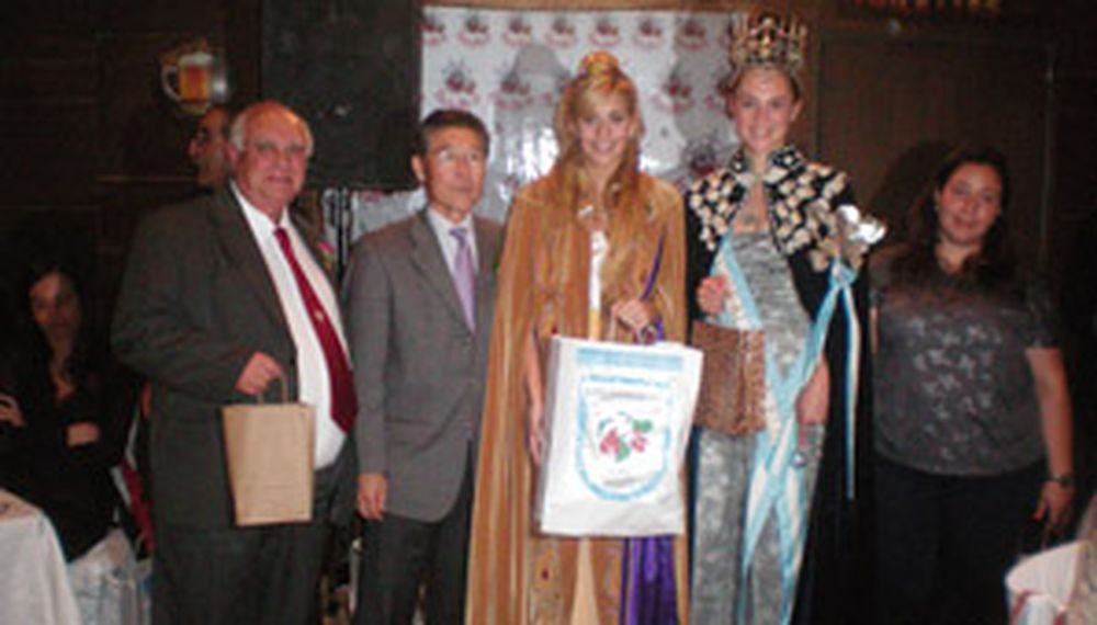 Melisa I brilla con su belleza en la Fiesta Nacional de la Flor