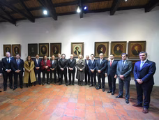 El presidente Javier Milei junto a gobernadores.