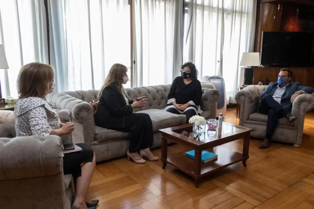 Con la pandemia como eje, Venerando tuvo su primer encuentro con Vizzotti