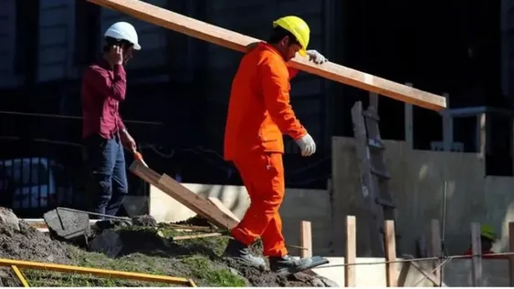 El 13 se acordará un nuevo aumento del salario mínimo