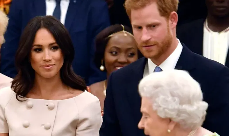La reina Isabel II desheredó a los hijos de Harry y Meghan antes de morir