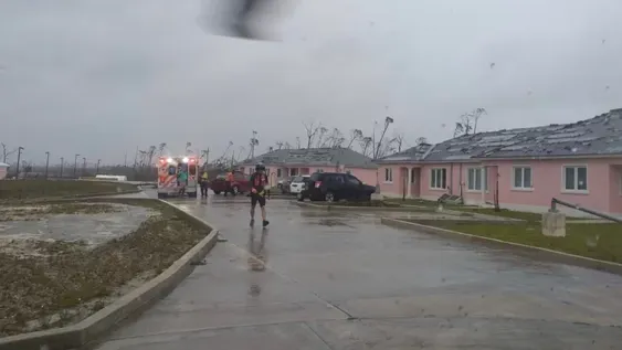 Más de la mitad de la isla Gran Bahama quedó bajo el agua luego del paso del huracán Dorian