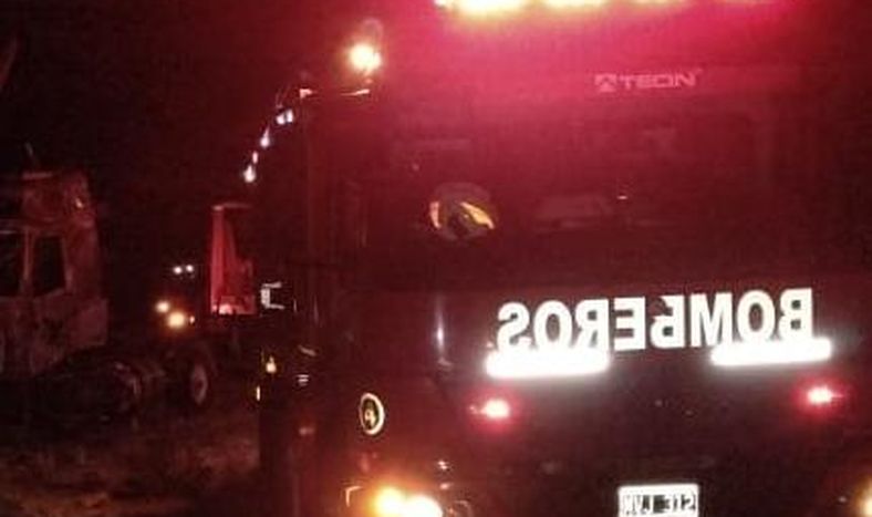 Un nene provocó un incendio al jugar con un encendedor y terminó en el hospital junto a su madre