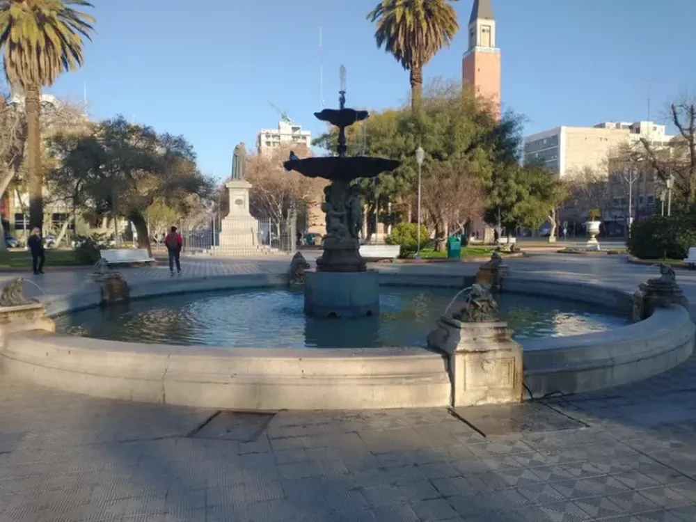 Plaza 25 de Mayo de San Juan Capital.