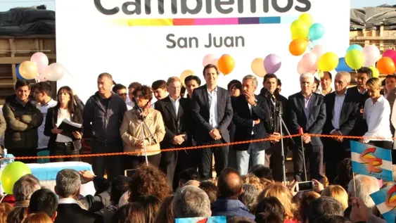 En la oposición suenan al menos tres listas para competir en las internas