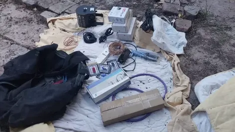 Intentó robar en dos casas, huyó por los techos y lo atraparon tras una persecución