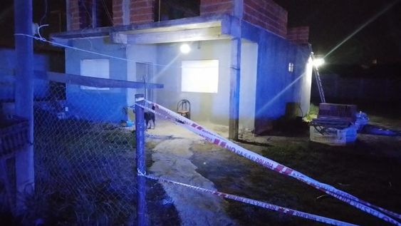 Asesinó a su pareja de varias puñaladas frente a sus hijos