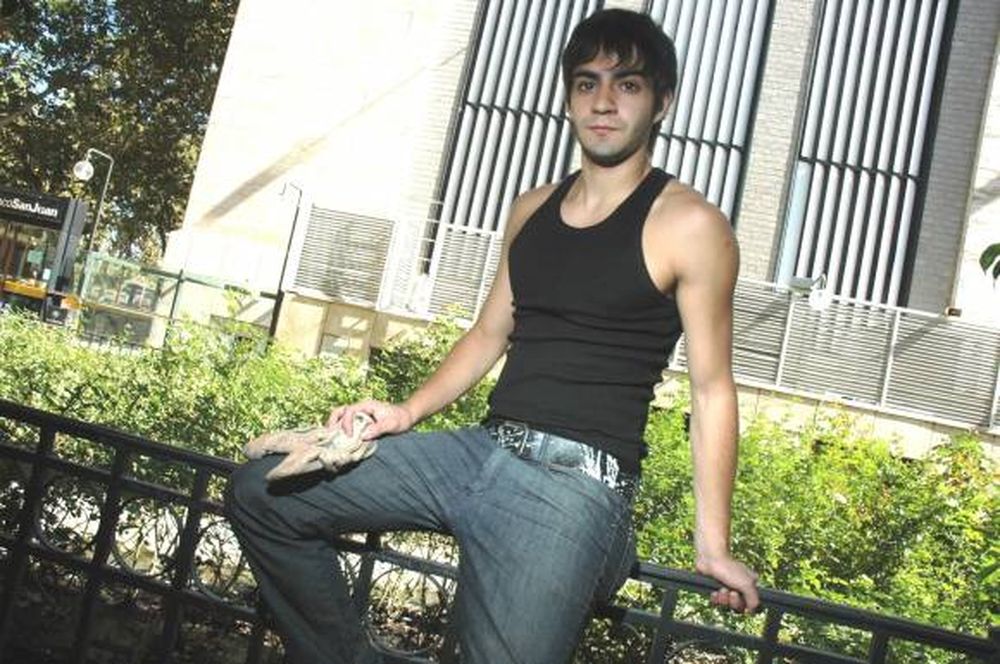 Leandro Busto: Un sanjuanino que baila con Guerra