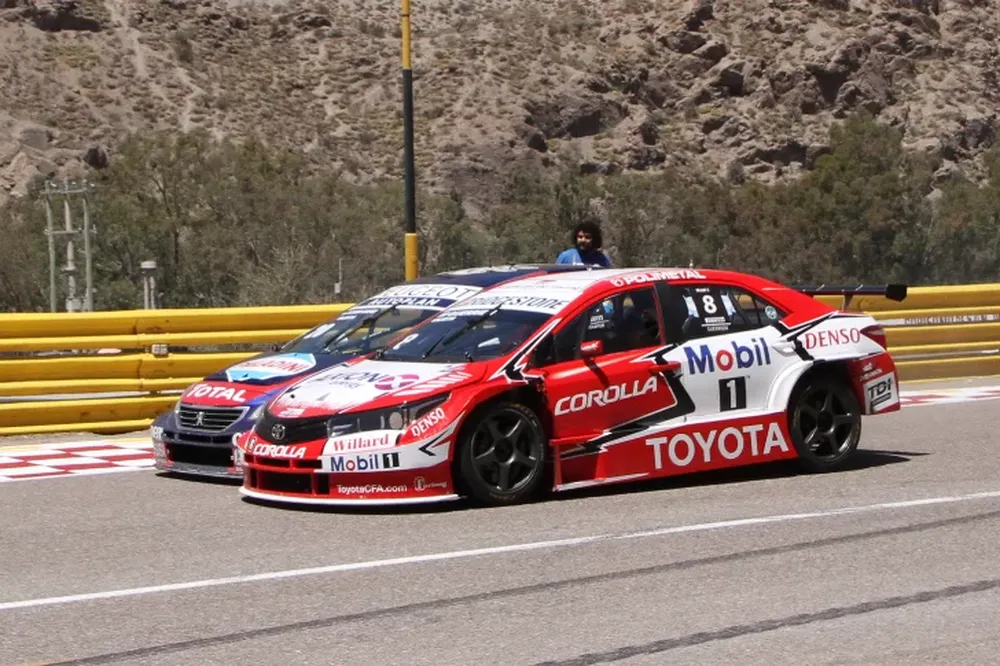 Lo que tenés que saber sobre la caravana para festejar los 40 años del Súper TC 2000