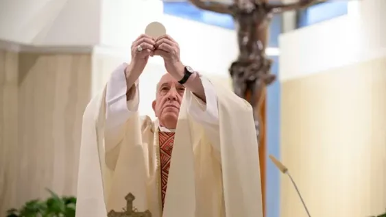 El Papa pidió unirse para afrontar las consecuencias de la pandemia