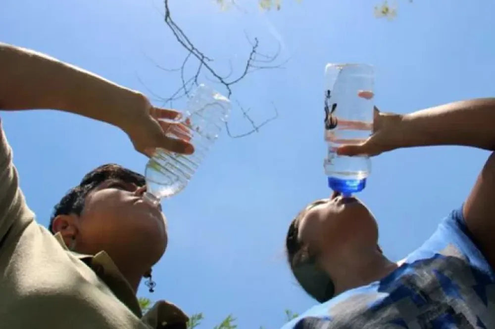La ola de calor sigue presente y la máxima llegará hoy a los 40 grados