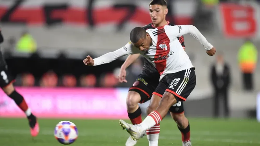 River sufrió pero ganó bien