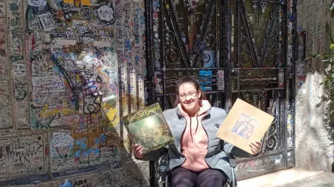 Ceci Cumpián viajó a Buenos Aires y ayer compartió con otros fans el legado musical de la banda fundada por Charly García y Nito Mestre.