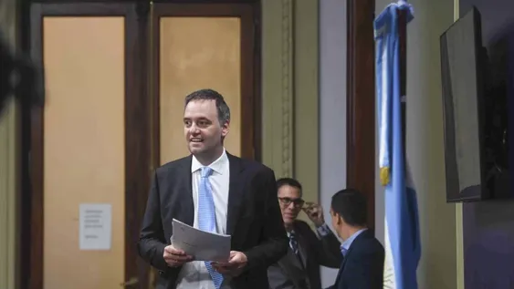 Adorni afirmó que el paro “solo representó al 0,19 por ciento de los trabajadores”