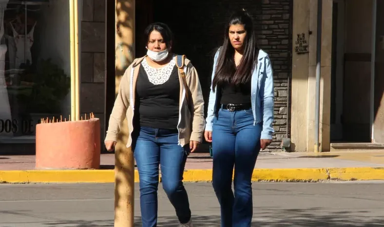 En una semana fallecieron 3 personas por Covid en San Juan y crecieron 15,5% los contagios