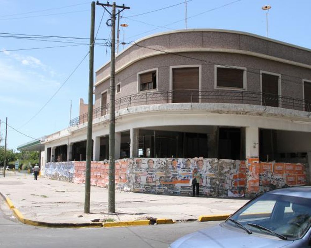 Recuperan una esquina que estuvo abandonada durante casi 20 años