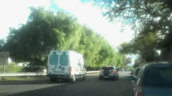 Un motociclista terminó en el hospital tras un fuerte choque