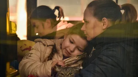 Más de 3 millones de personas ya huyeron de Ucrania, entre ellas un niño por segundo