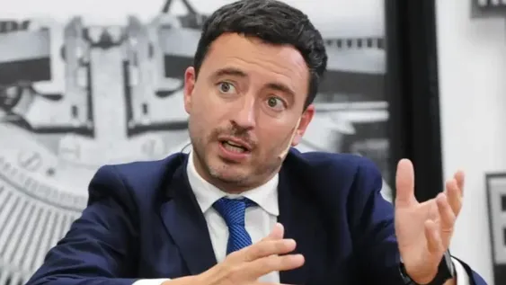 Se fracturó el bloque de la UCR en Diputados por la disputa con Negri