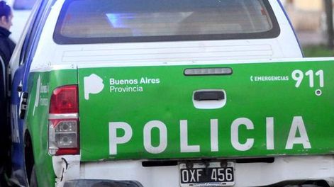 Matan de un tiro en la cabeza a un hombre para robarle el auto cuando fue a saludar a un amigo