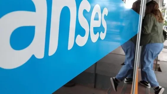 ANSES: jubilados, embarazadas, AUH y otras asignaciones que cobrarán este jueves 15