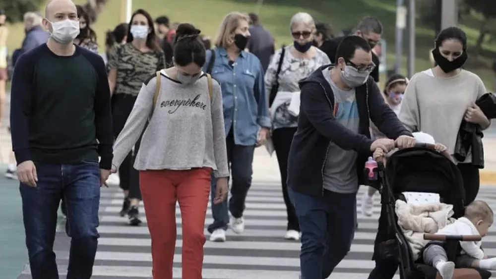 Argentina superó las 65 mil muertes por Covid-19 y registró otros 26.238 contagios