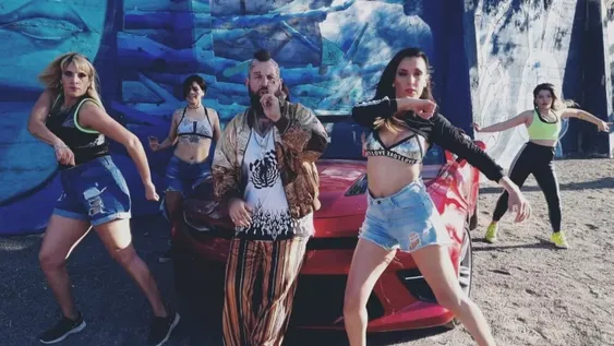 La Oveja negra y una ironía con el trap