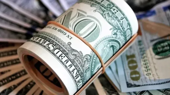 ALERTA. En el mercado financiero temen una devaluación tras las elecciones.