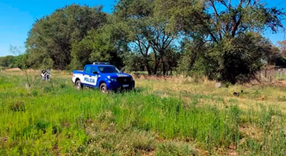Identificaron el cuerpo hallado en un descampado en Córdoba y detuvieron a un sospechoso