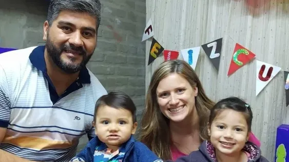 Se salvó de morir baleado durante un asalto, ahora lucha por su vida en una cama covid