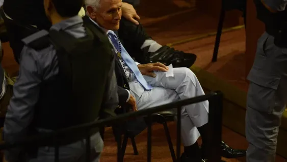 A los 93 años, murió el represor Etchecolatz