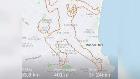 Hizo 63 kilómetros en bicicleta con la imagen de Maradona