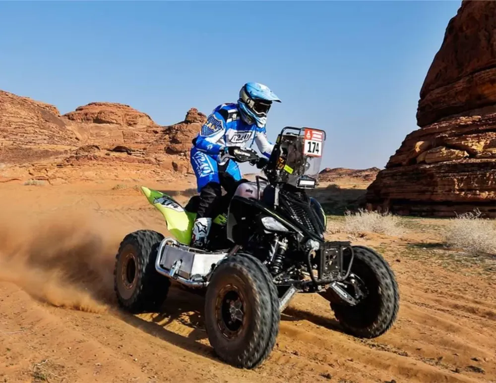 Andújar se defiende de Giroud y palpita su segunda coronación en el Dakar