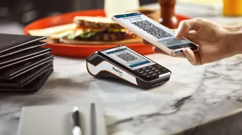 Cómo funcionará el “QR cripto” para pagar con Bitcoin o con dólares digitales en los comercios