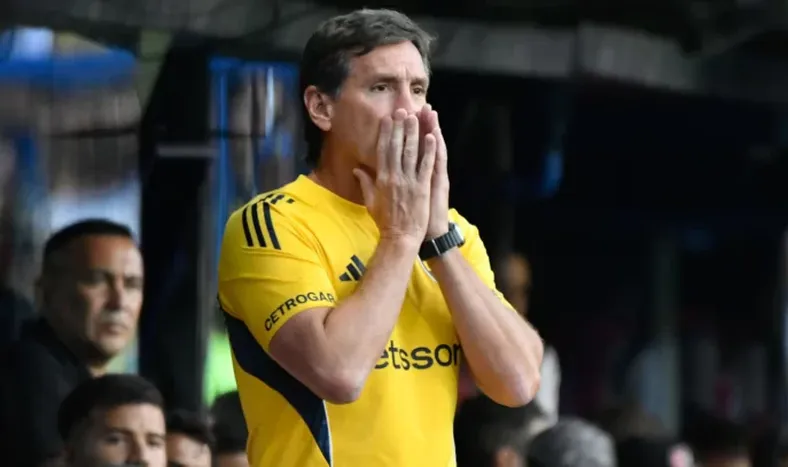 Úbeda dejó de ser el DT de Boca.