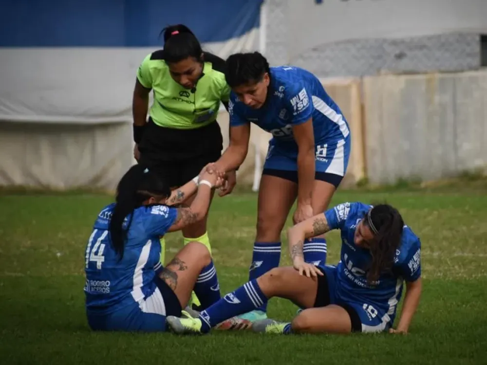 “Pónganse calzas y vayan a buscar sponsor”: el motivo de renuncia de un plantel completo