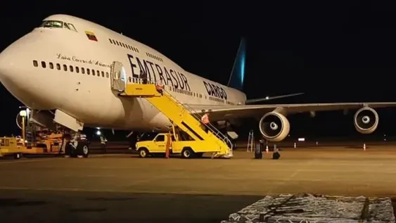 Piden incautar el avión de Emtrasur