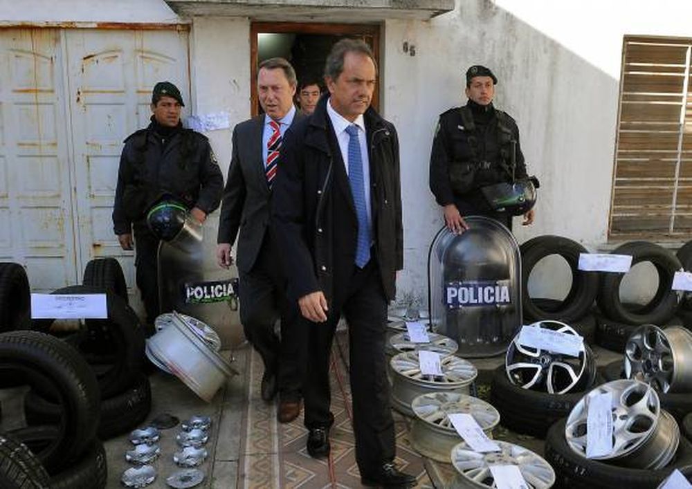 Un paro a Scioli por el aguinaldo