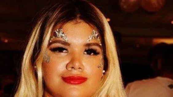 More Rial subió una foto explosiva: “escote profundo” y mirada pícara