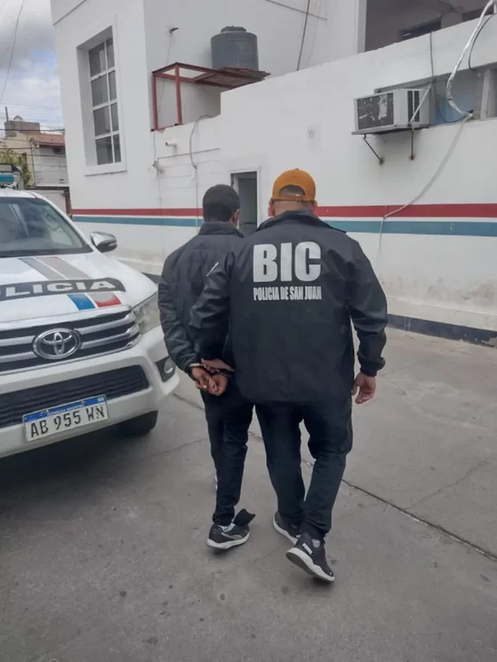 Detienen a un peligroso delincuente por presunta vinculación con un robo