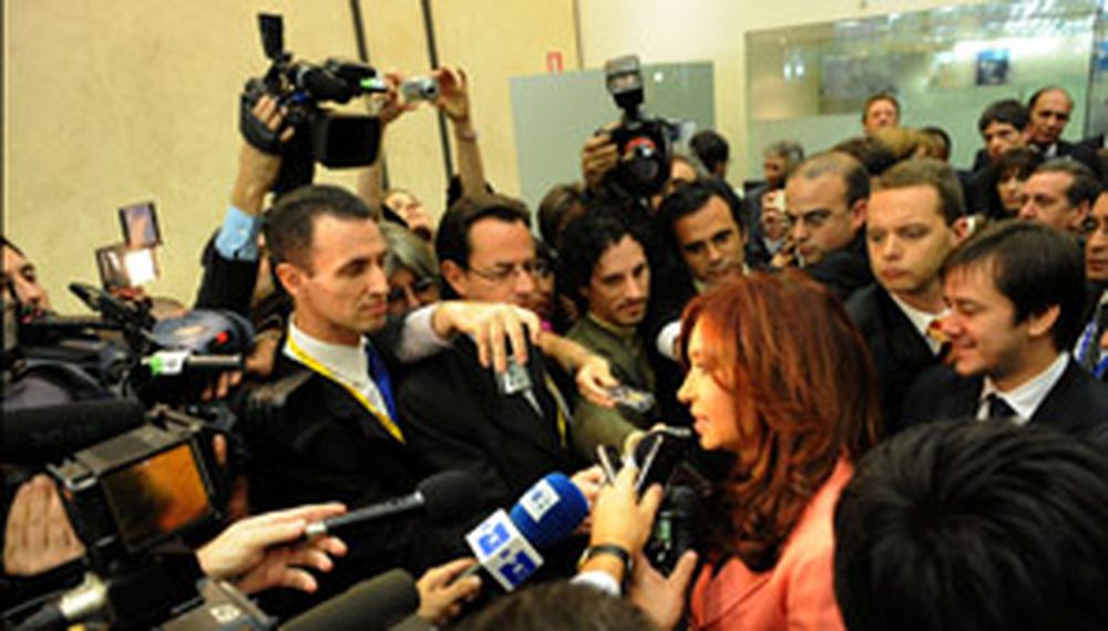 Cristina repudió “todas las formas de proteccionismo”