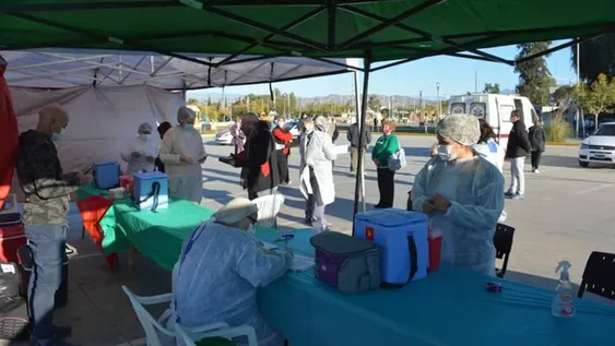 Mucha gente no se pone la antigripal por miedo a perder el turno de la vacuna Covid