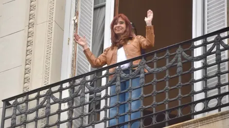 Cristina Kirchner recibió el alta y continuará su tratamiento en su domicilio