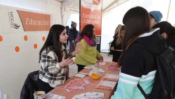 Mañana la UCCuyo lleva su oferta educativa a Calingasta.