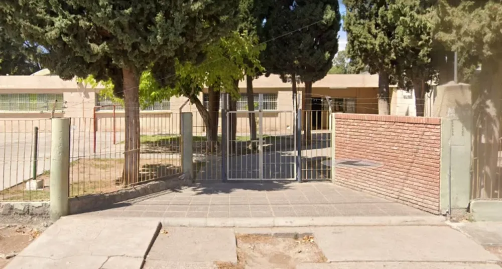 Escuela Blas Parera. Imagen captura Google Maps.
