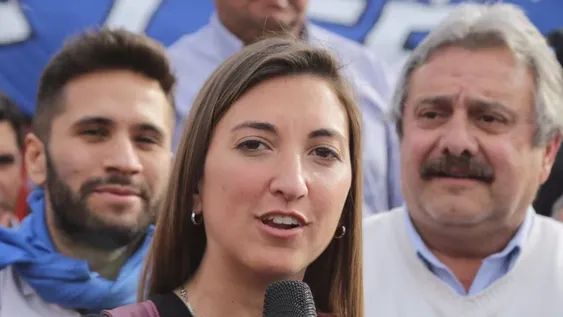 El embarazo de una senadora podría complicar los votos contra el aborto legal