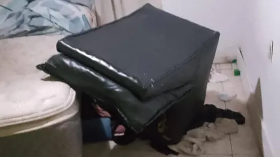 Viajaron a un velorio y al regresar hallaron su casa desvalijada: viven a 70m de una comisaría