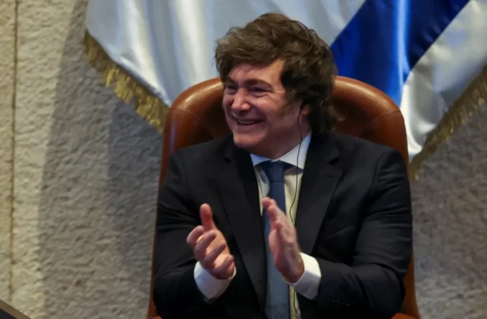 Javier Milei firmará esta noche los decretos para reestructurar las fuerzas federales de seguridad