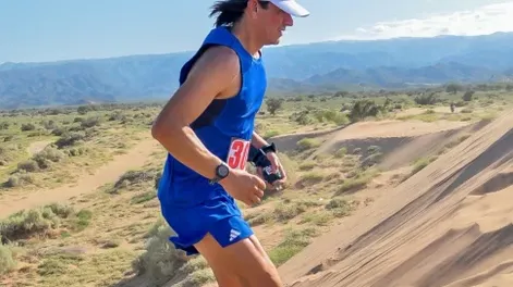 Demoledor. El Desafío Las Dunas probó la capacidad de los atletas de San Juan. Fotos: Gustavo Molina.